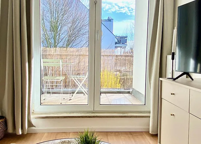 Gemuetliches 1r Mit Balkon, Parking, Tv Streaming * Magdeburg